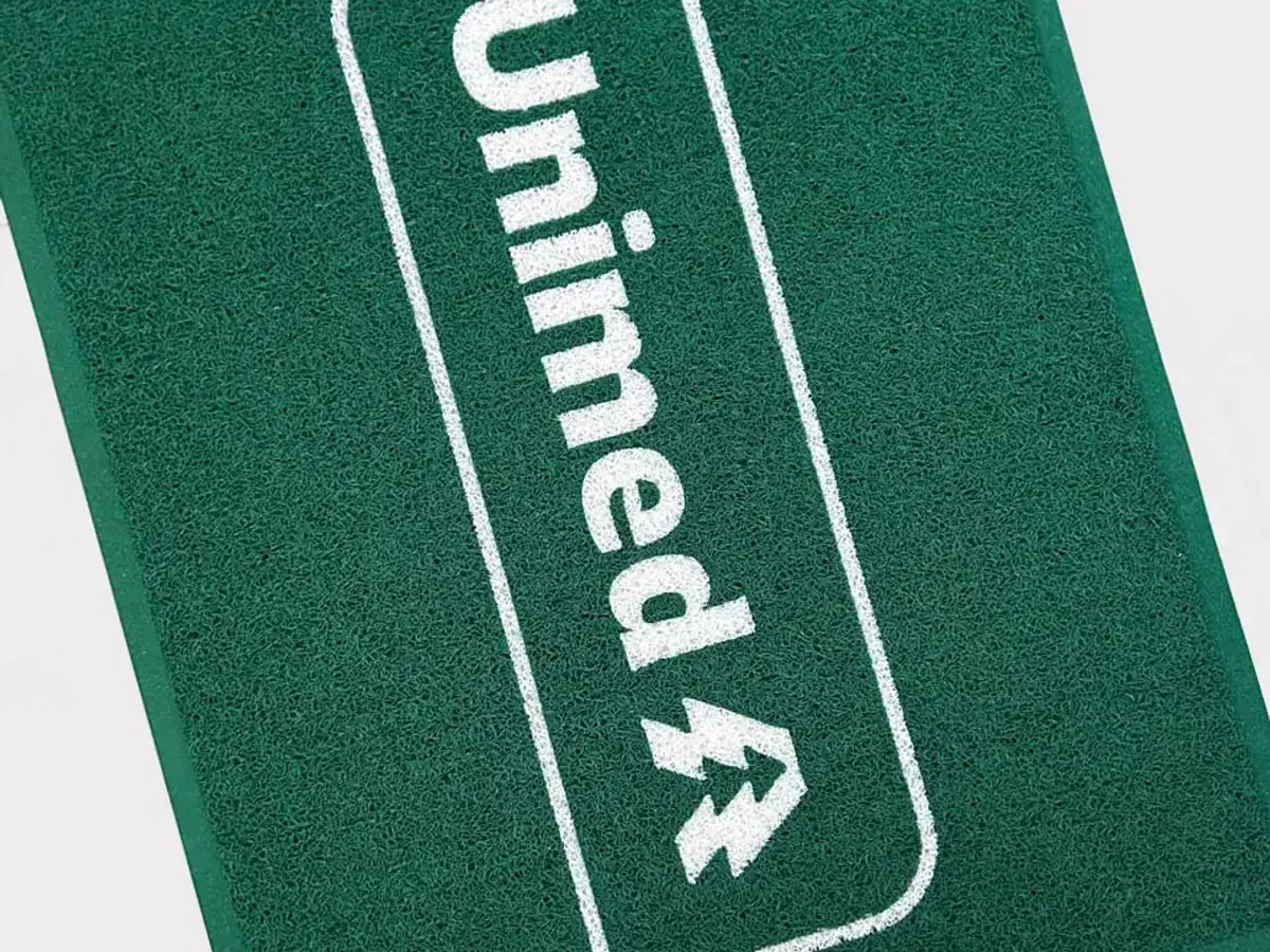 Como limpar seu tapete personalizado sem danificá-lo